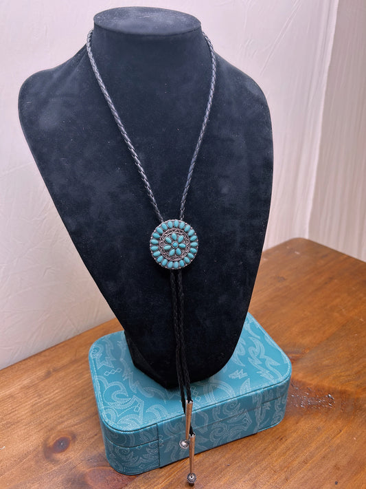 Circle Stone Bolo Tie