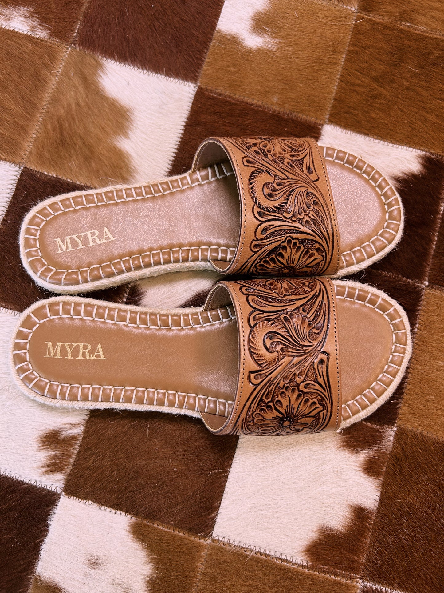 Myra Horizon Creek Slides