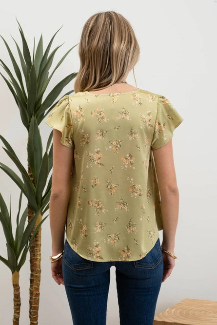 Scallop Neckline with Tulip Sleeve. *2 COLORS*