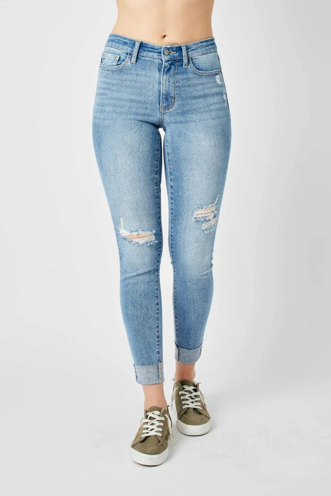 Judy Blue Mid Rise Skinnies